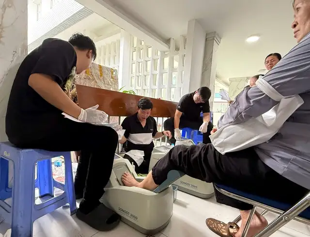 Khoảng 40% người trên 70 tuổi có nguy cơ loãng xương- Ảnh 2.